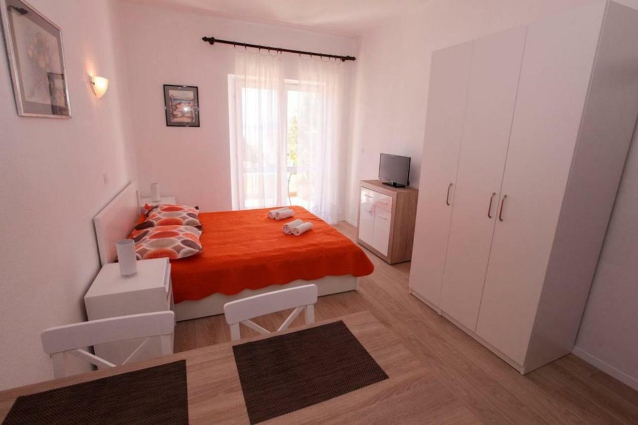 Apartments Toni Two Igrane Buitenkant foto
